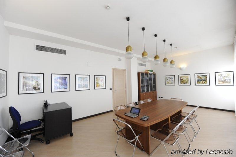 Corvetto Residence Porto Di Mare Milan Perniagaan gambar