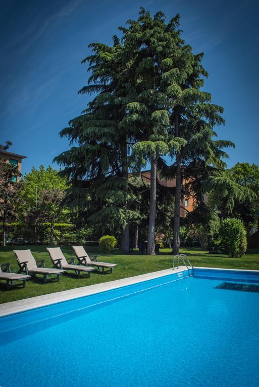 Corvetto Residence Porto Di Mare Milan Luaran gambar